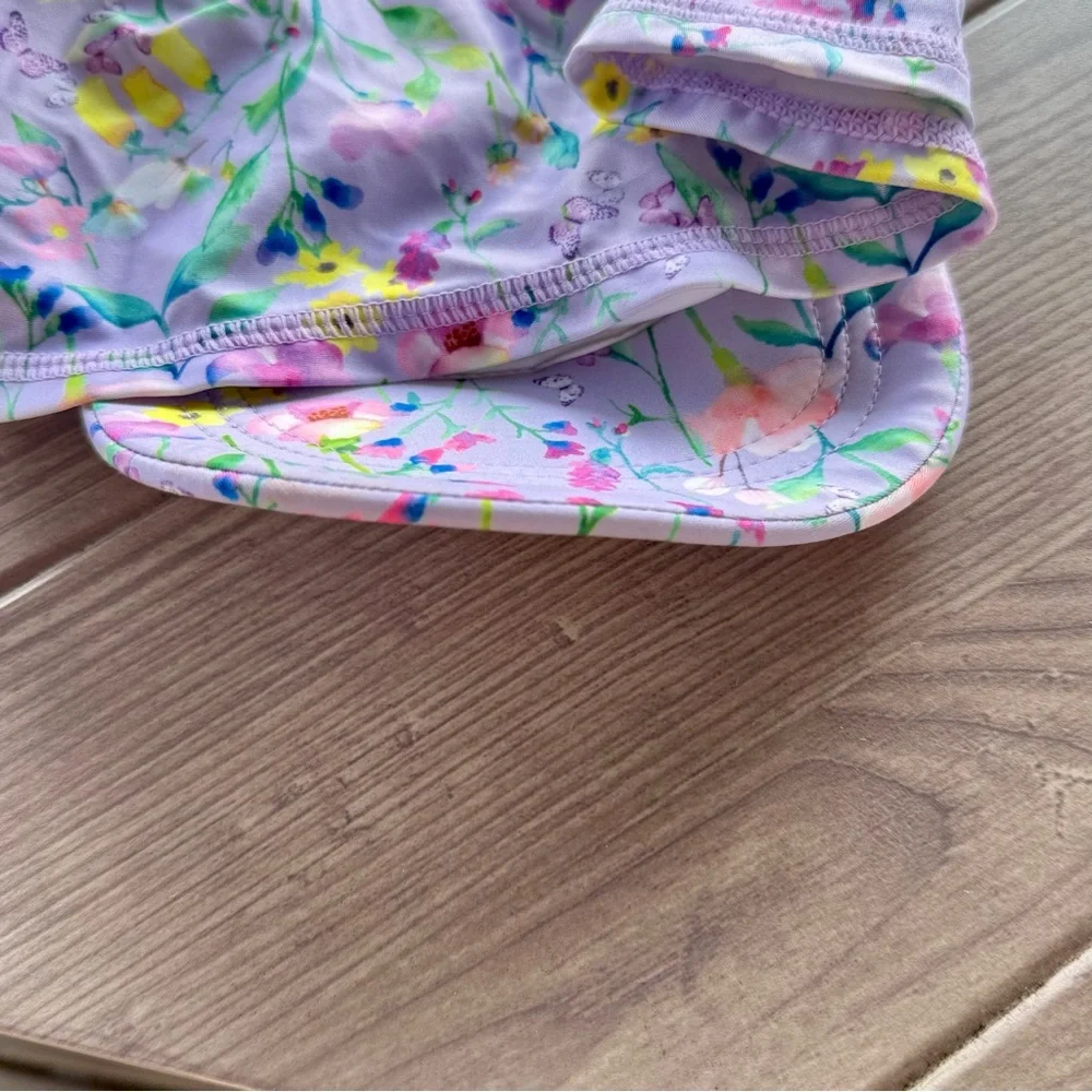 H&M l Sun Cap l UPF 50 l Purple Floral l Size: 2T-4T - Picture 4 of 4
